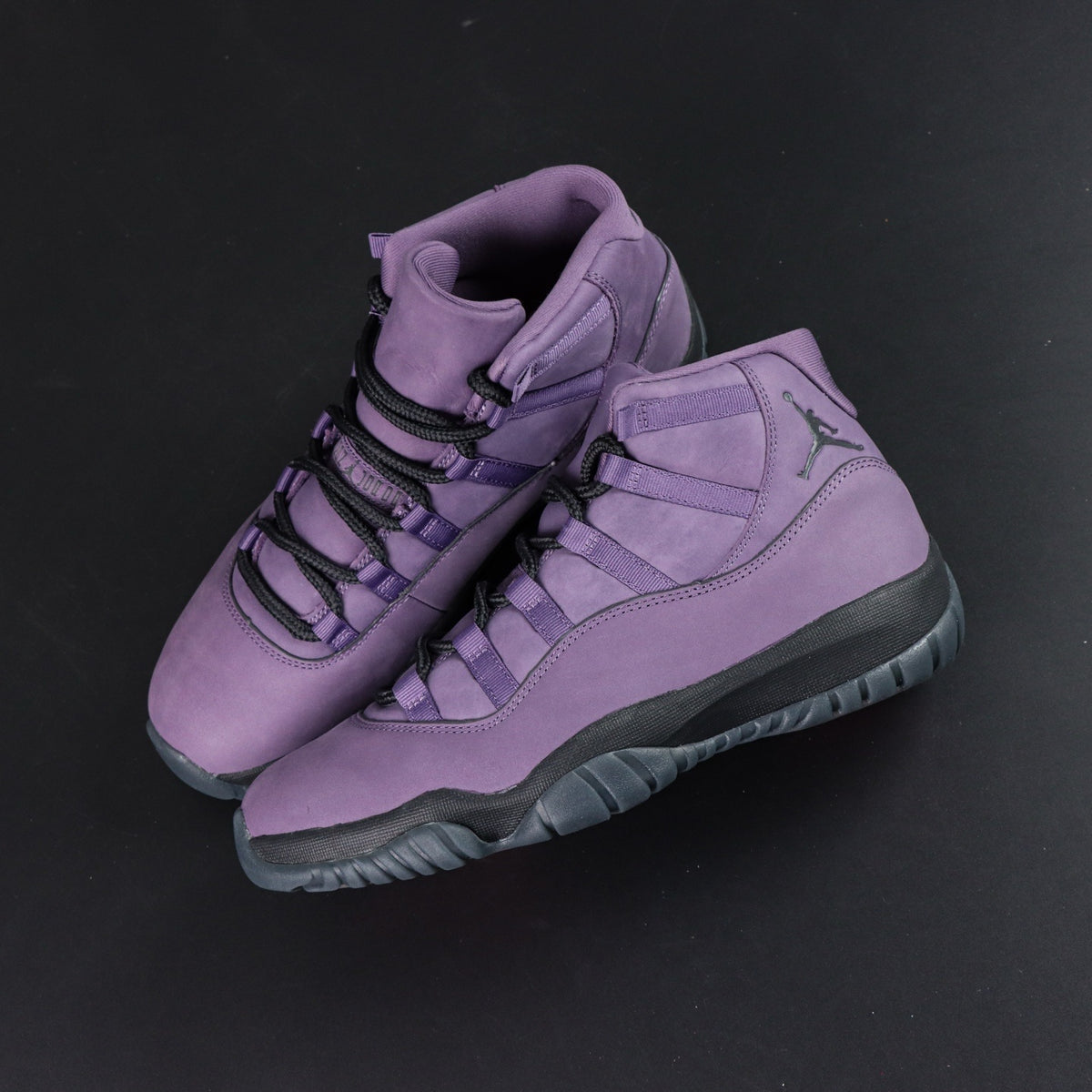 Jordan 11 Retro Mojave