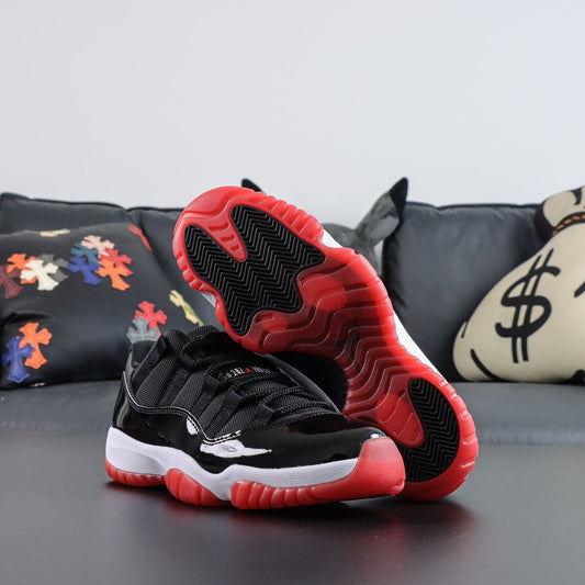 Air Jordan 11 Retro Low Bred
