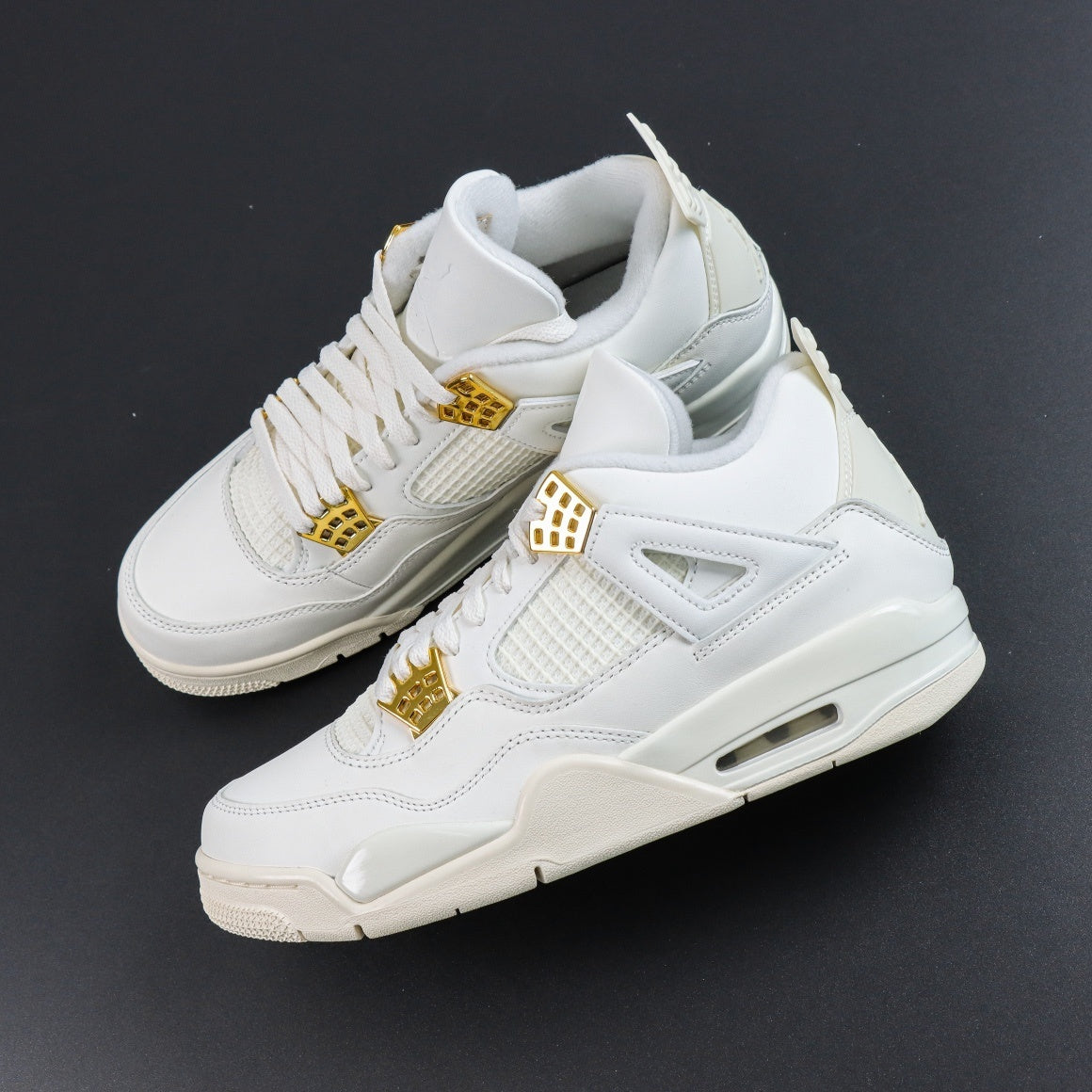 Air Jordan 4 Retro OG Metallic Gold