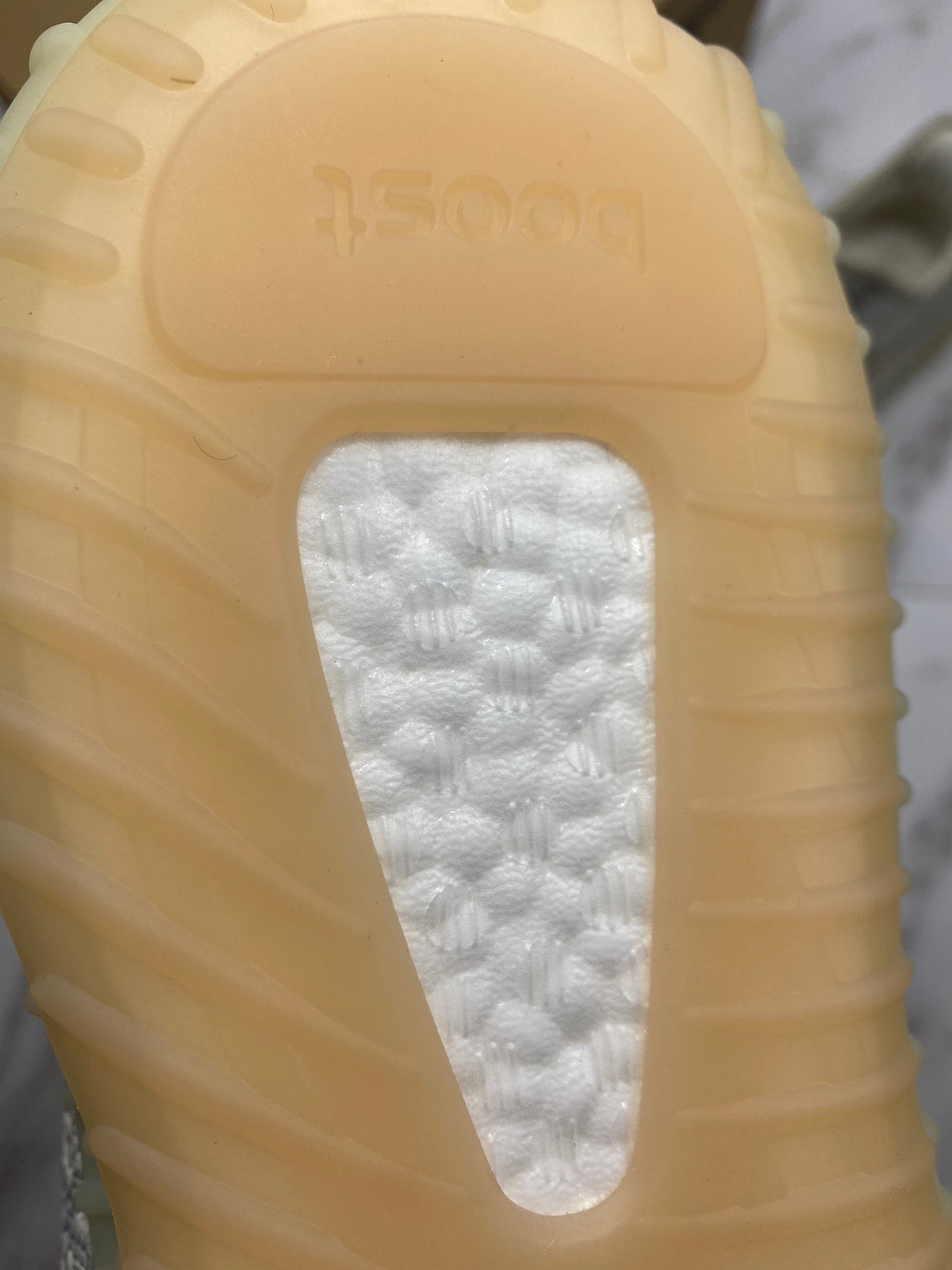 Yeezy Boost 350 V2 Lundmark