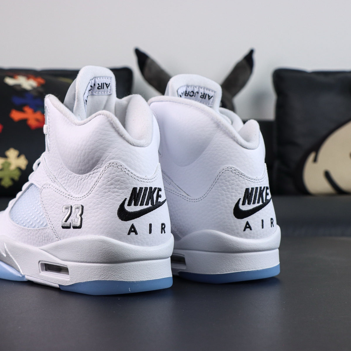 Jordan 5 Retro White Metallic [2026]