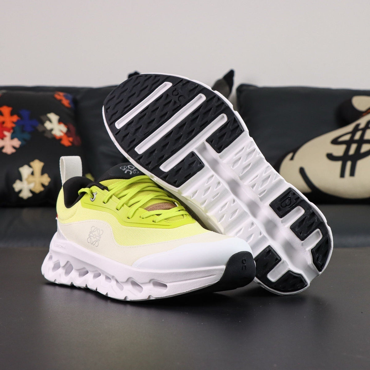 Cloudsurfer neon yellow