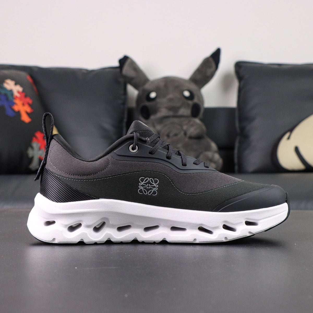 Cloudsurfer Black