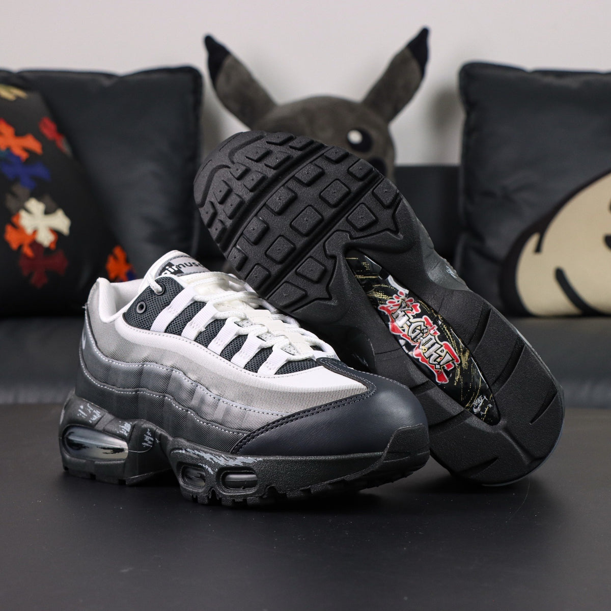 Nike Air Max Muscle 95 Yu-Gi-Oh! Jonouchi (with Promo Card)
