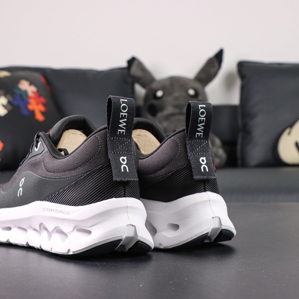 Cloudsurfer Black