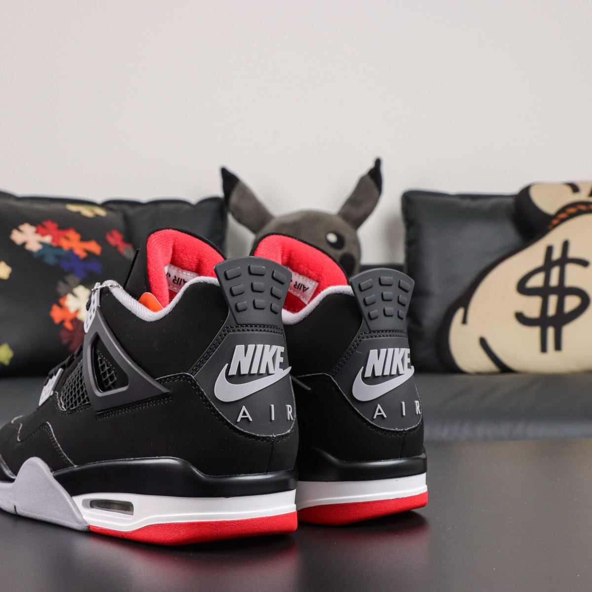 Jordan 4 Retro OG Bred (2026)