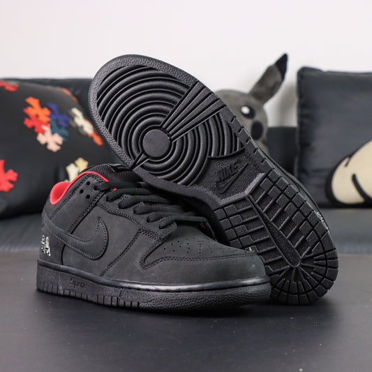 Nike SB Dunk Low Supreme 94 Black