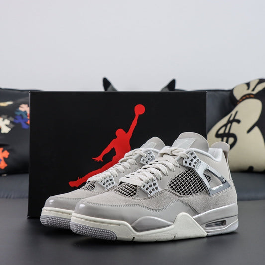 Air Jordan 4 Frozen Moments