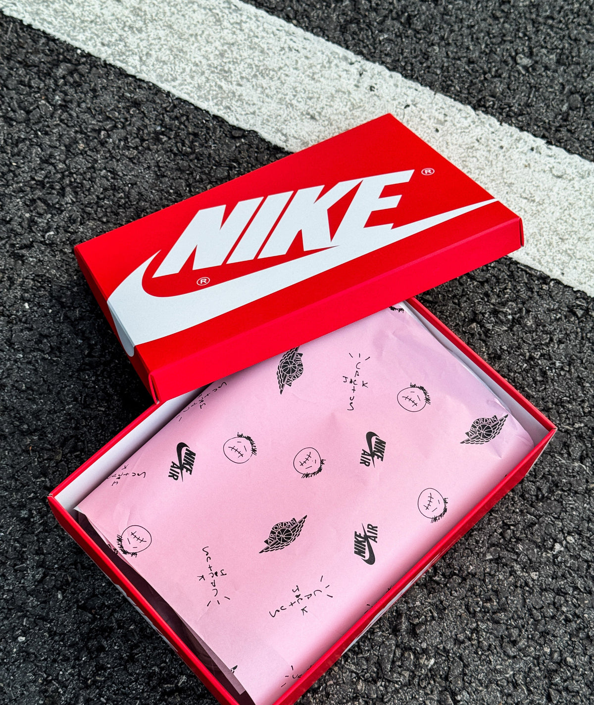 Air Jordan 1 x Travis Scott Retro OG High Chicago