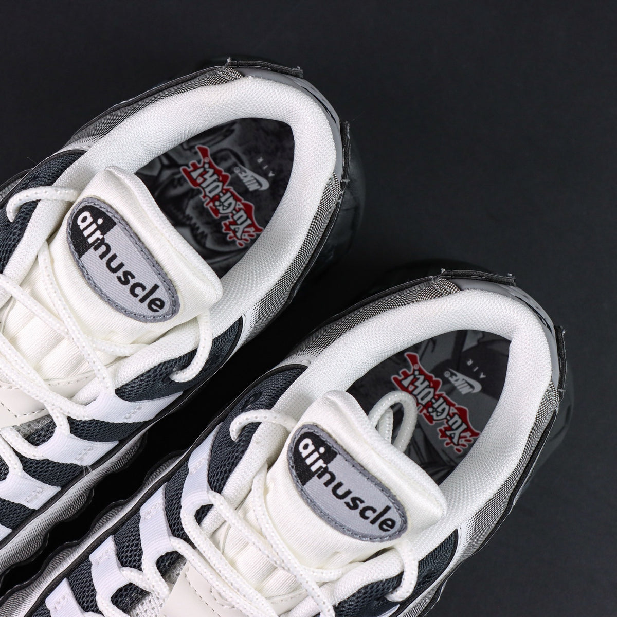 Nike Air Max Muscle 95 Yu-Gi-Oh! Jonouchi (with Promo Card)