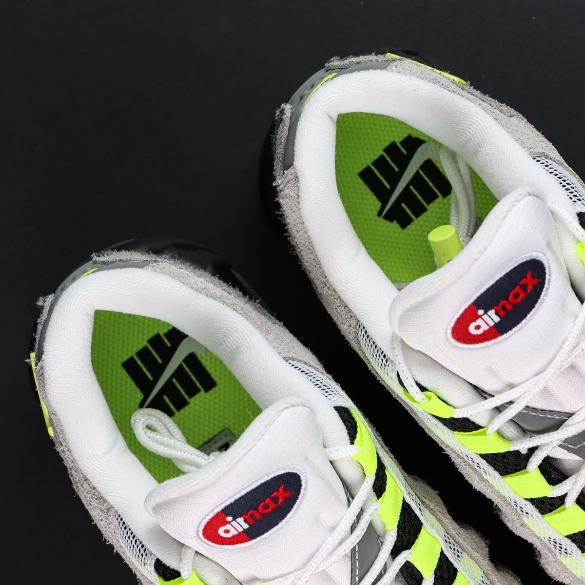 Nike Air Max 95 SP Undefeated Geo NYC Neon