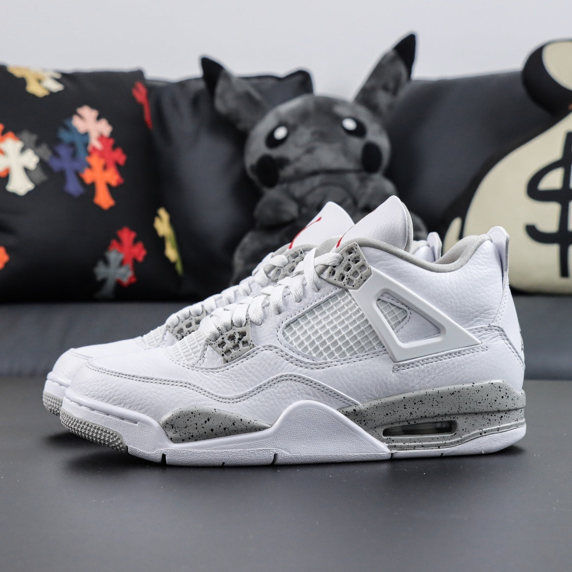 Air Jordan 4 White Oreo [2021]