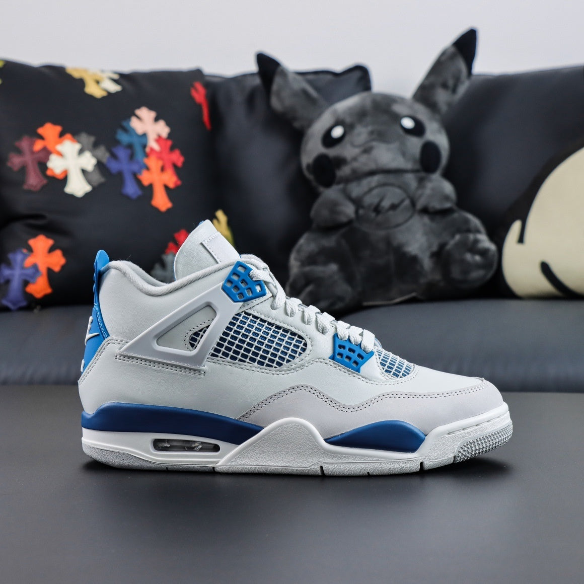 Air Jordan 4 Motorsport Blue [2017]