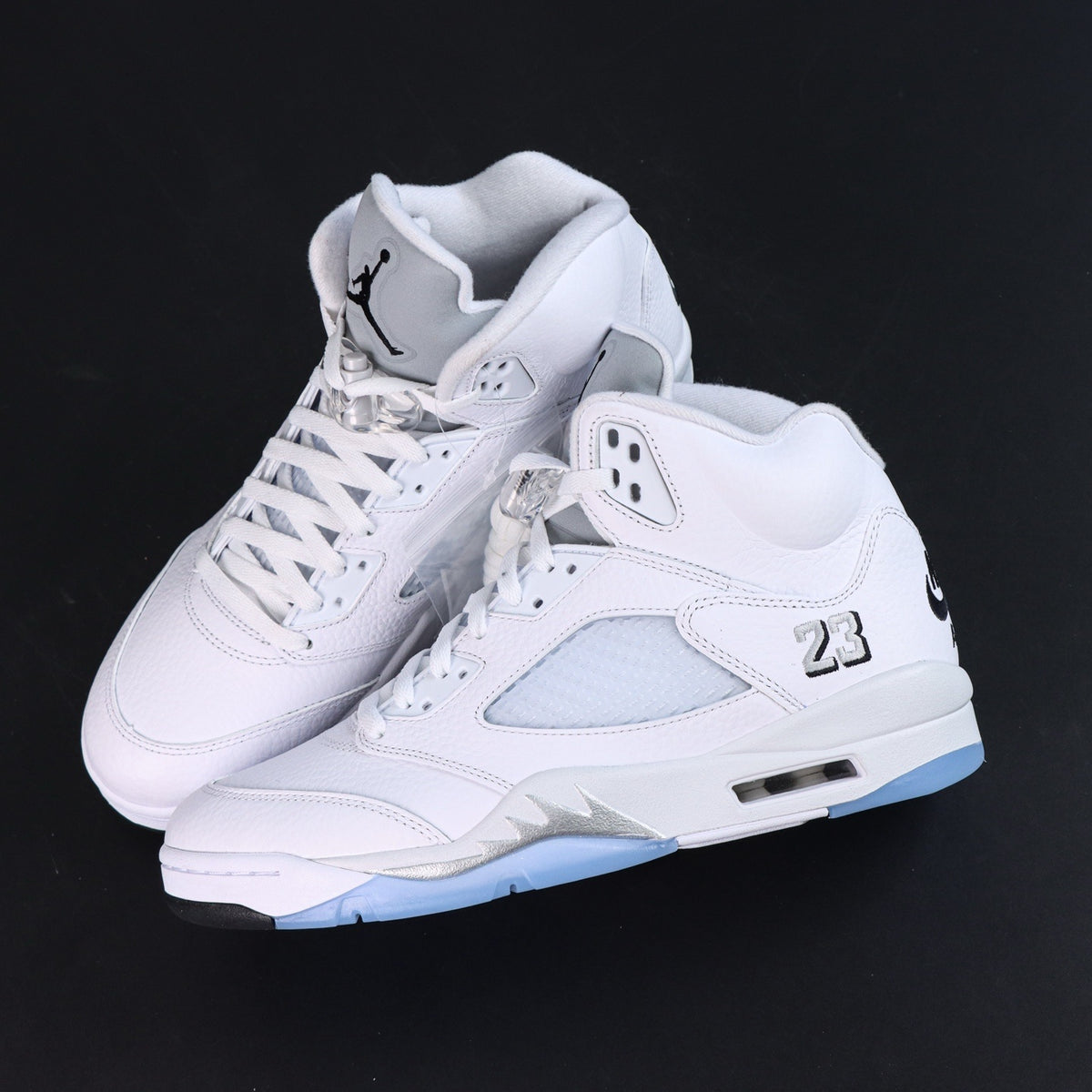 Jordan 5 Retro White Metallic [2026]