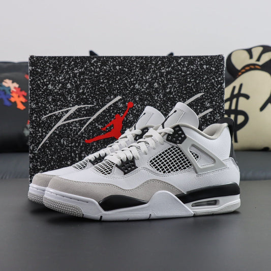 Air Jordan 4 Military Black