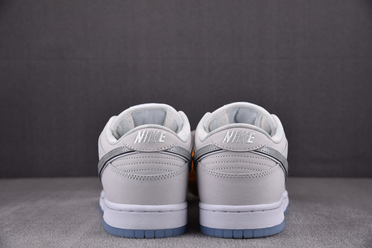 Nike SB Dunk White Lobsters