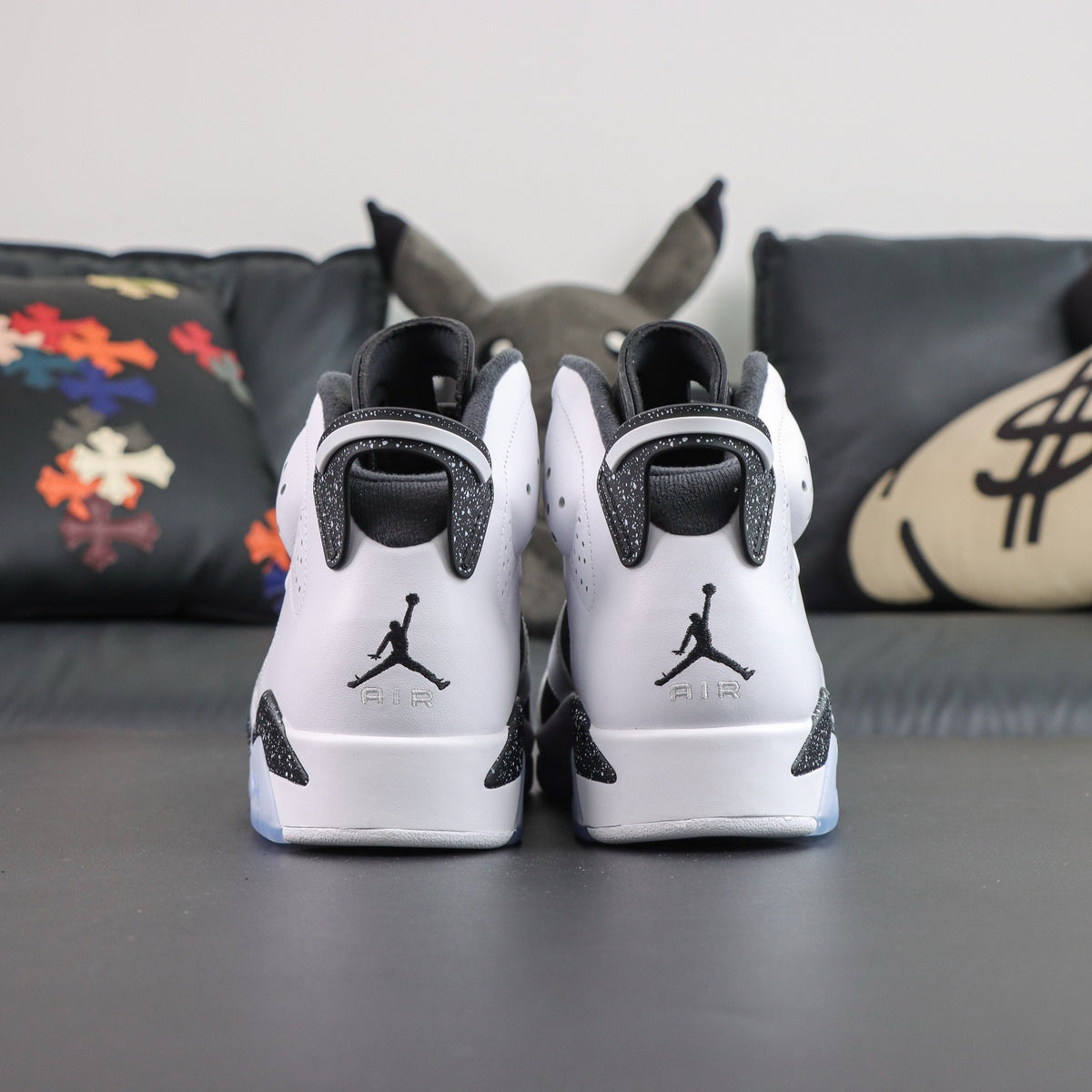 Jordan 6 Retro Oreo