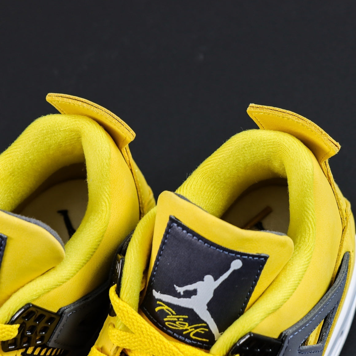 Air Jordan 4 Retro Lightning
