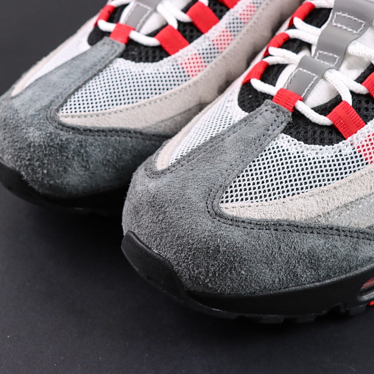 Nike Air Max 95 SP Undefeated Geo Tokyo Bright Crimson