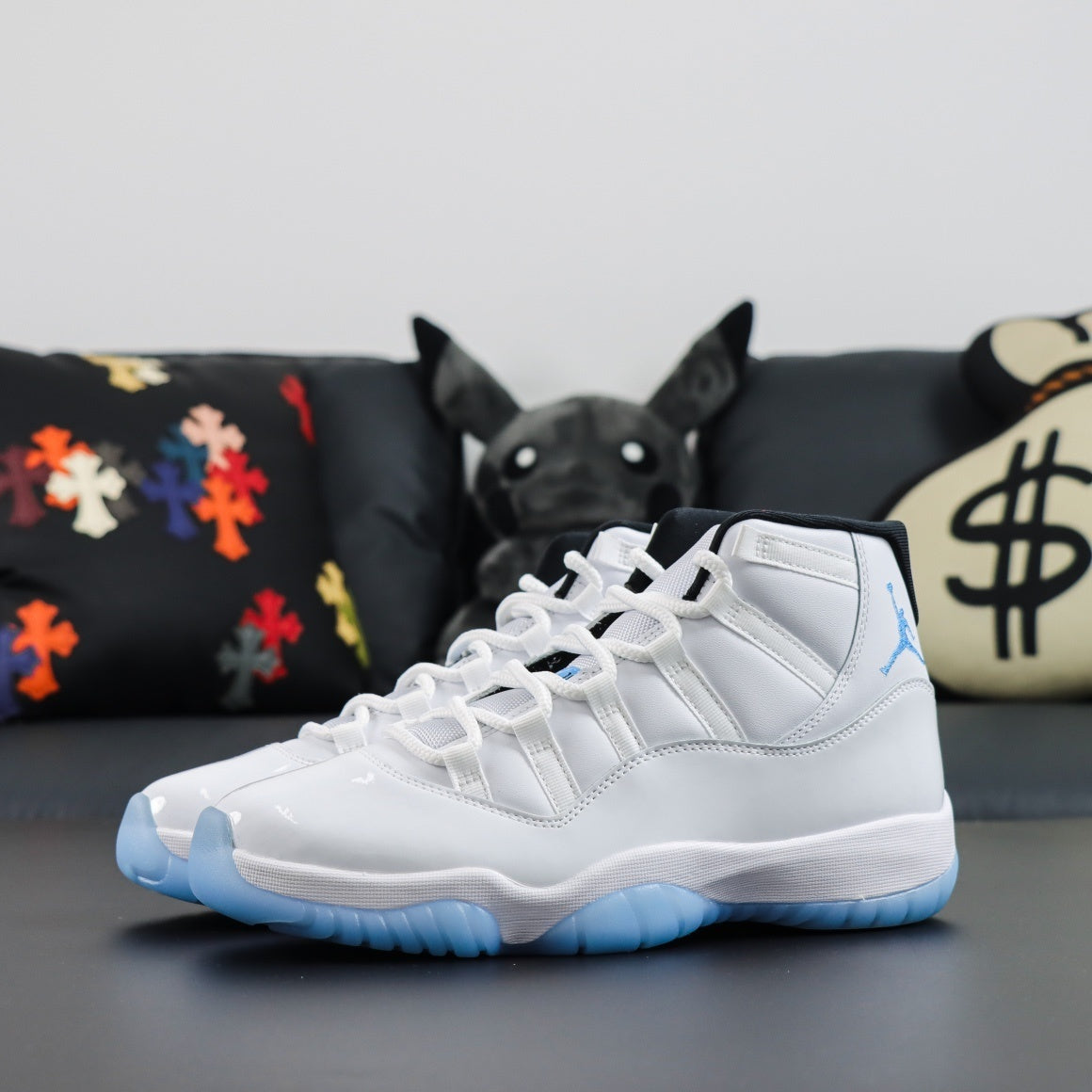 Air Jordan 11  Retro Legend Blue [2011]