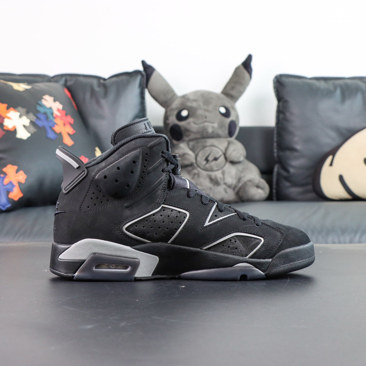 Jordan 6 Retro Cap and Gown