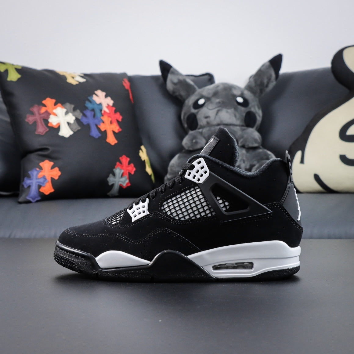 Air Jordan 4 Retro OG White Thunder