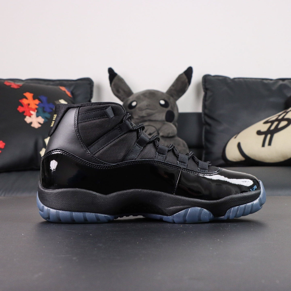 Air Jordan 11  Retro Gamma Blue [2025]