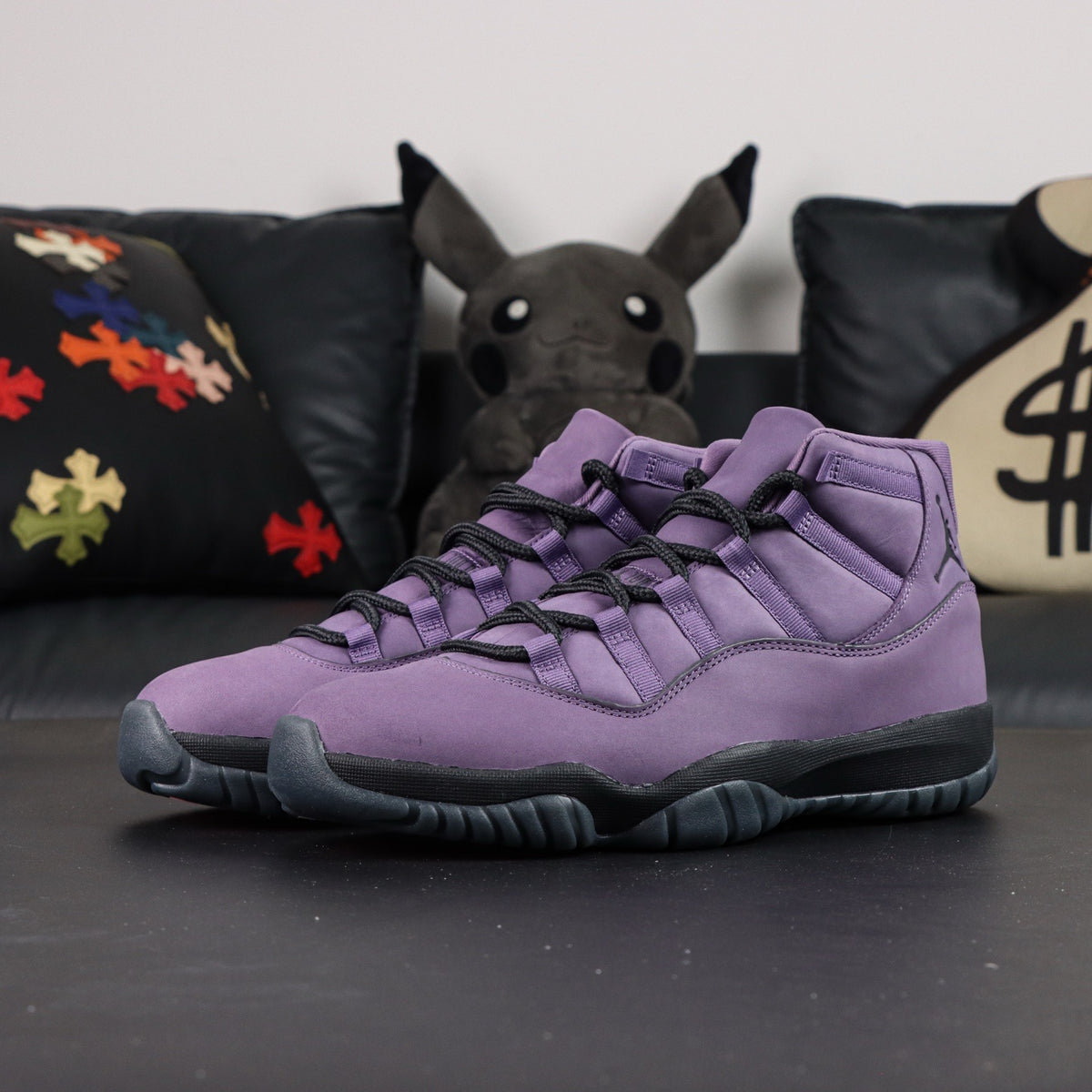 Jordan 11 Retro Mojave