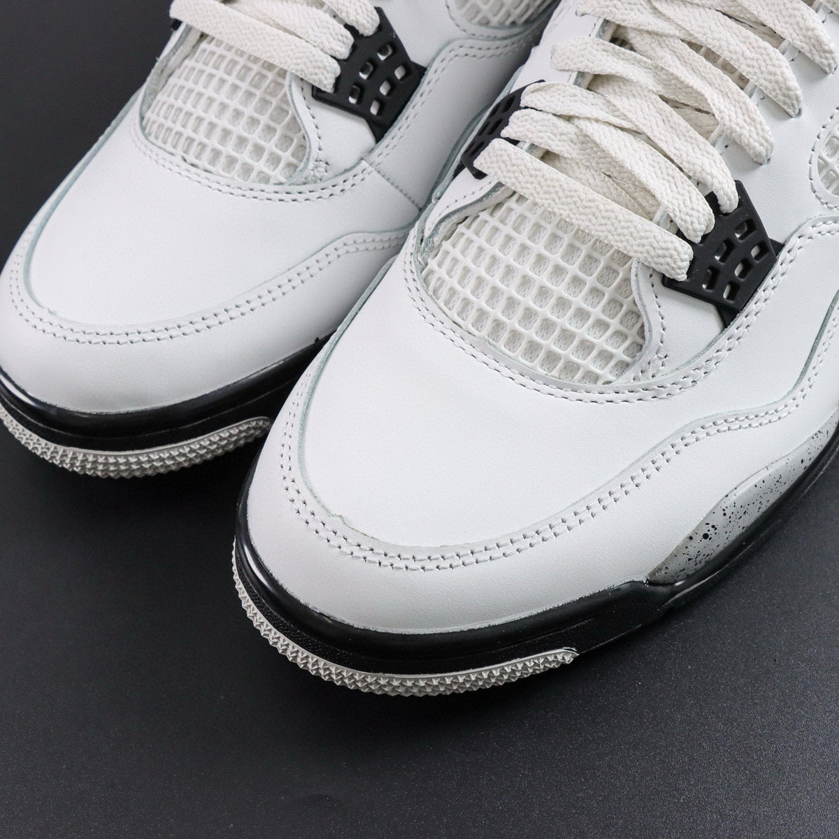 Air Jordan 4 White Cement
