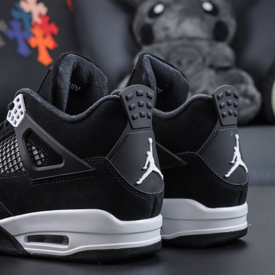 Air Jordan 4 Retro OG White Thunder