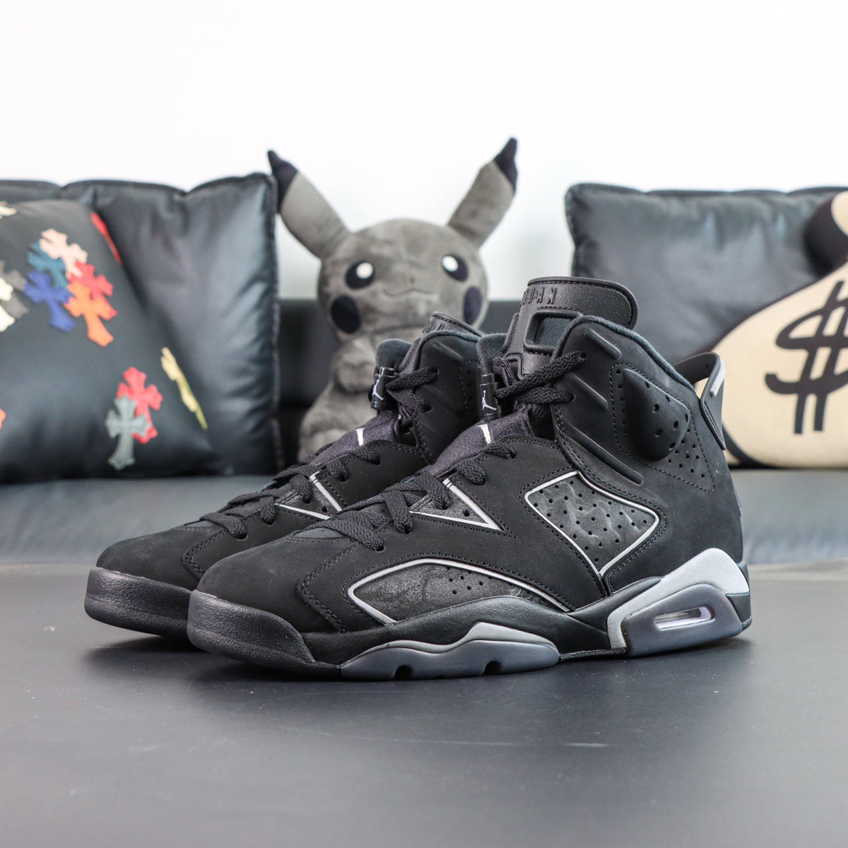 Jordan 6 Retro Cap and Gown