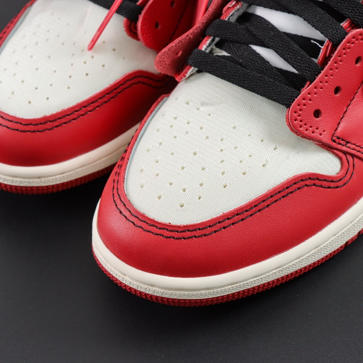 Air Jordan 1 x Off-White Retro OG High Chicago