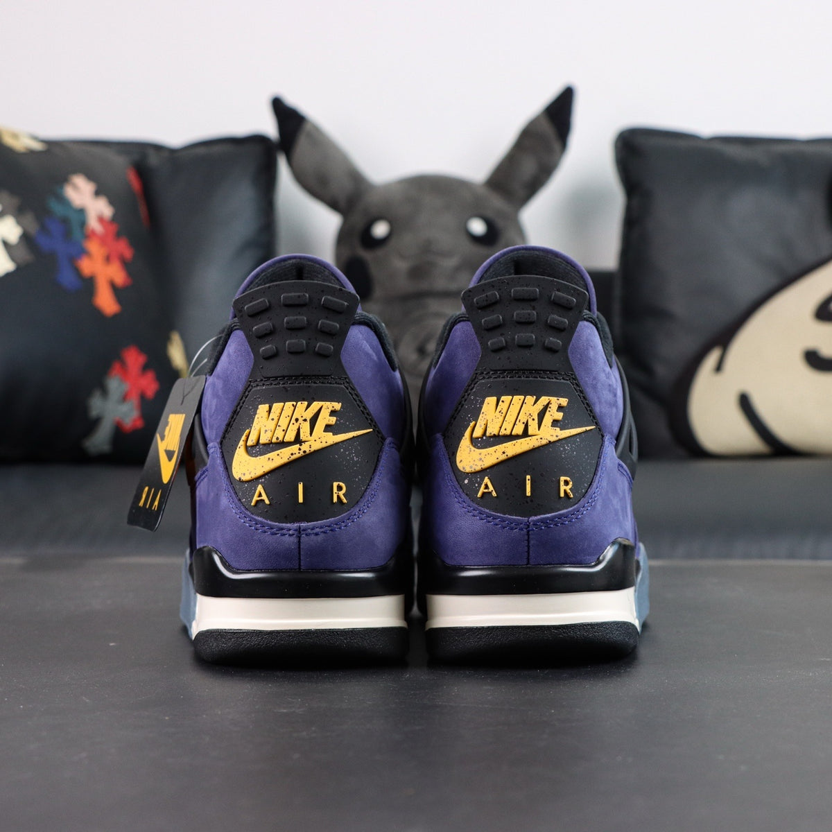 Air Jordan 4 Retro Lakers