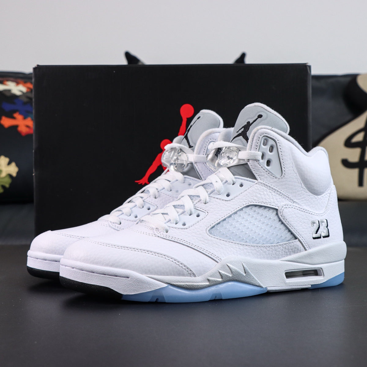 Jordan 5 Retro White Metallic [2026]