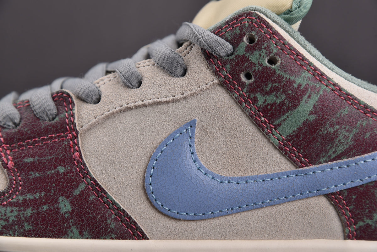 Nike SB Dunk x Crenshaw Skate Club CSC