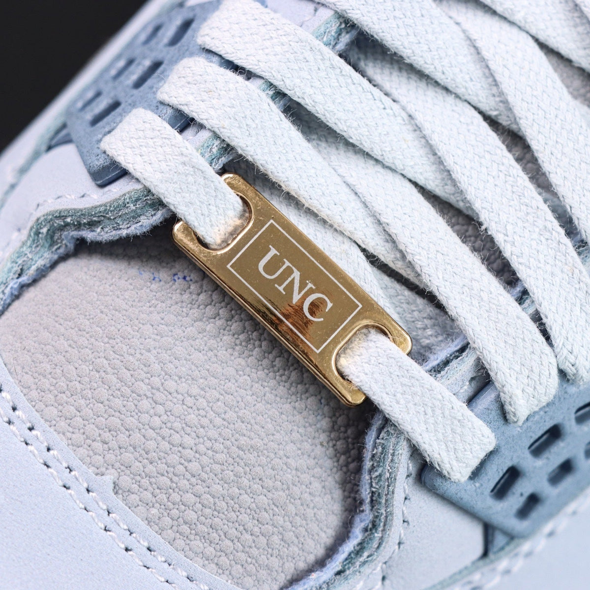 Air Jordan 4 Retro OG Cozy Girl [Women's]