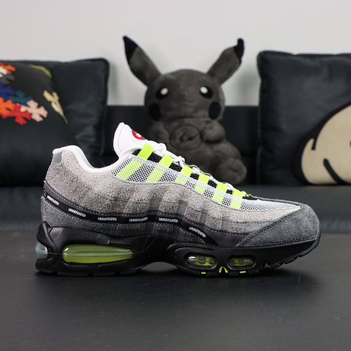 Nike Air Max 95 SP Undefeated Geo NYC Neon