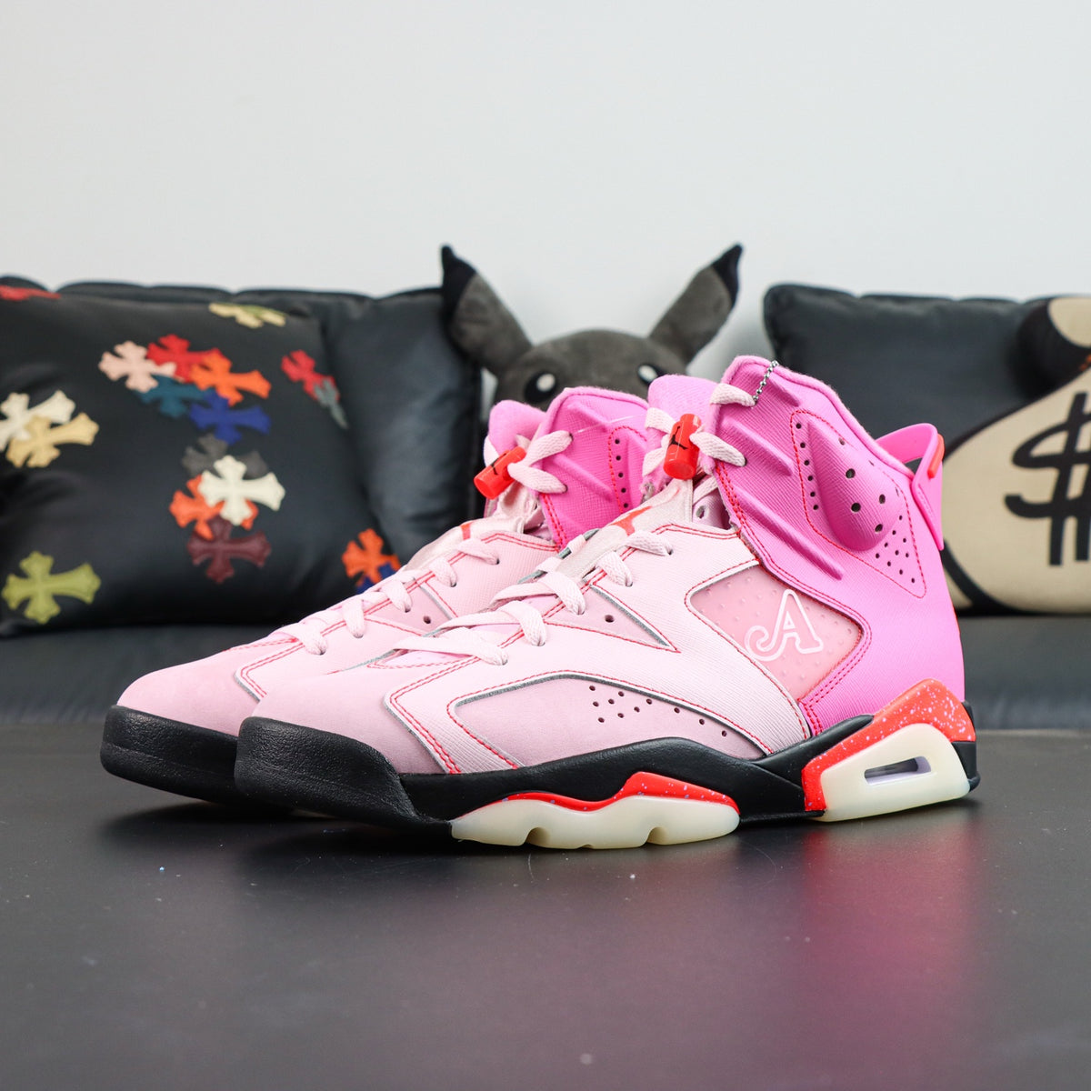 Jordan 6 Retro Awake NY Playful Pink