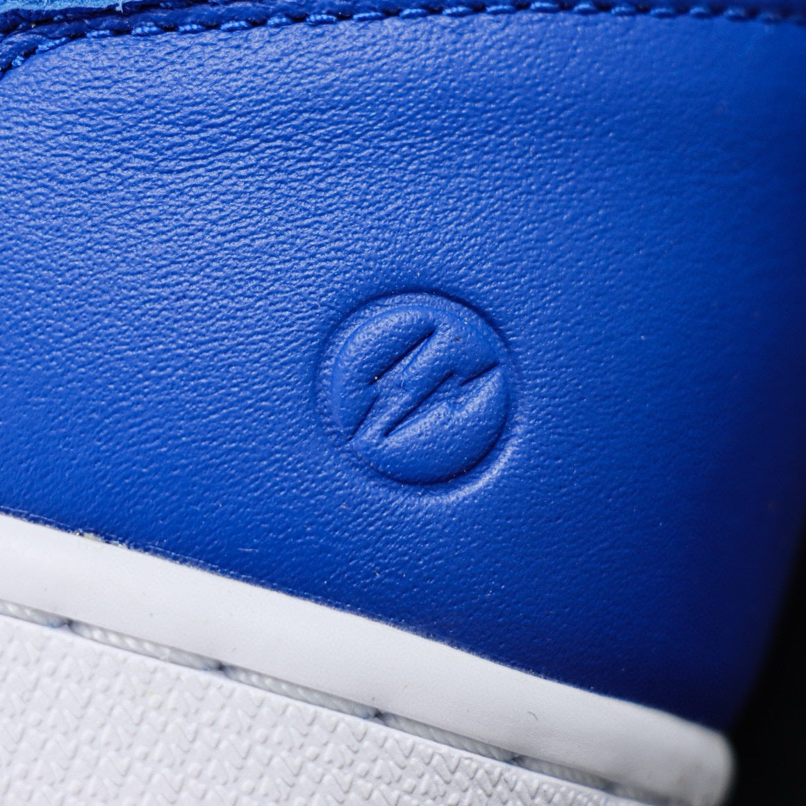 Air Jordan 1 Retro OG High Fragments