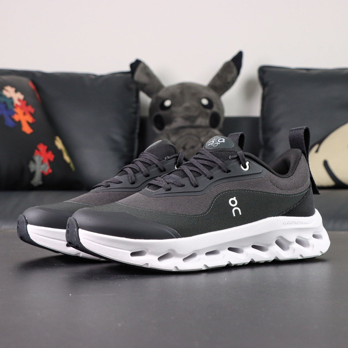 Cloudsurfer Black