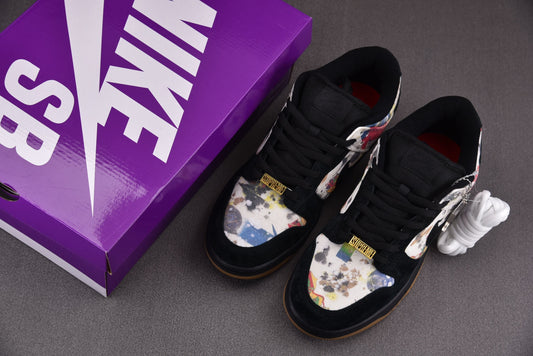 Nike SB Dunk x Supreme