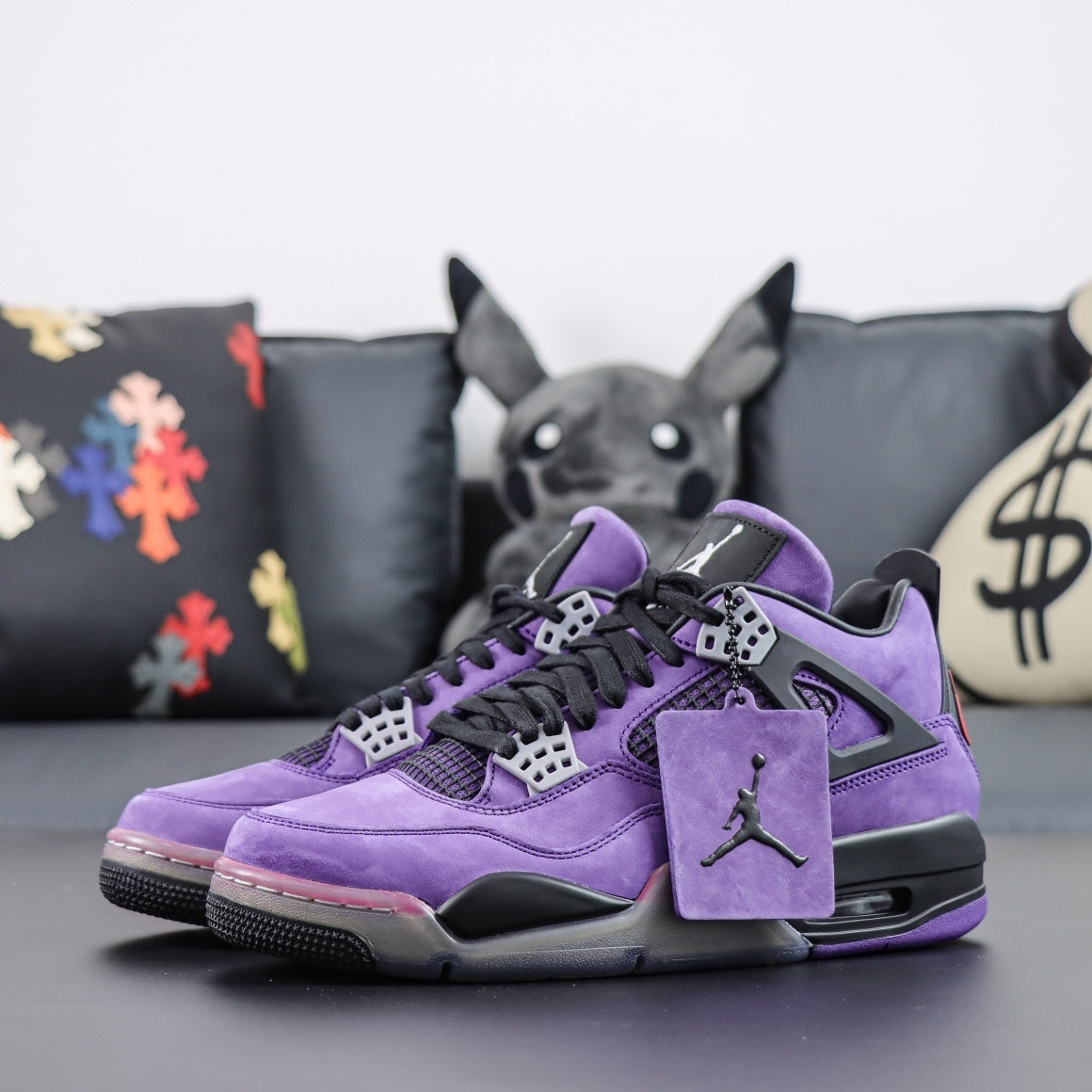 Air Jordan 4 x Travis Scott F&F