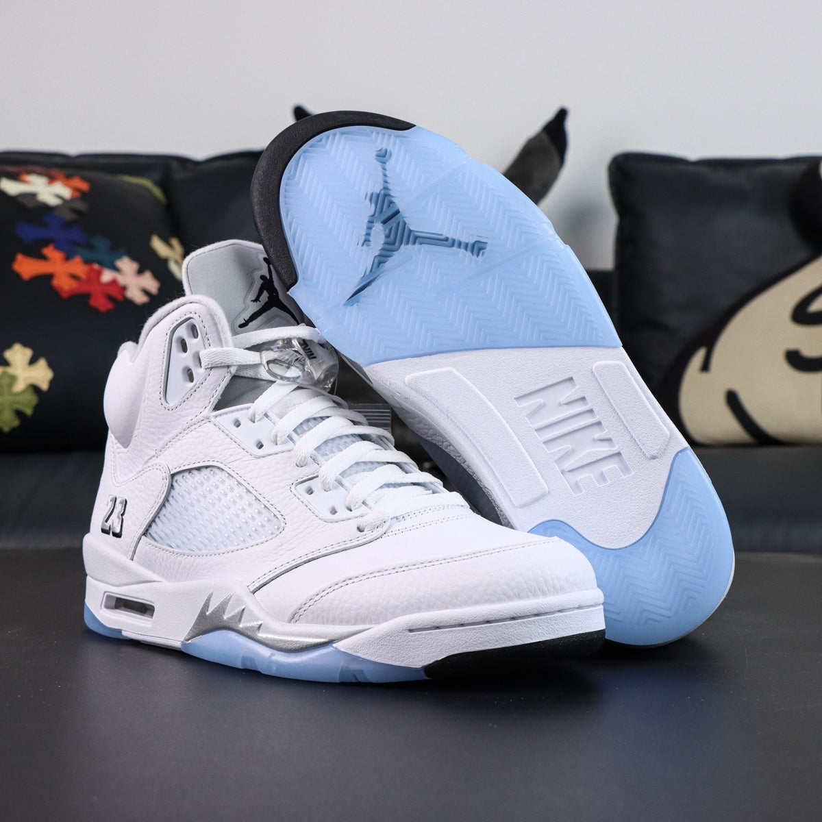 Jordan 5 Retro White Metallic [2026]