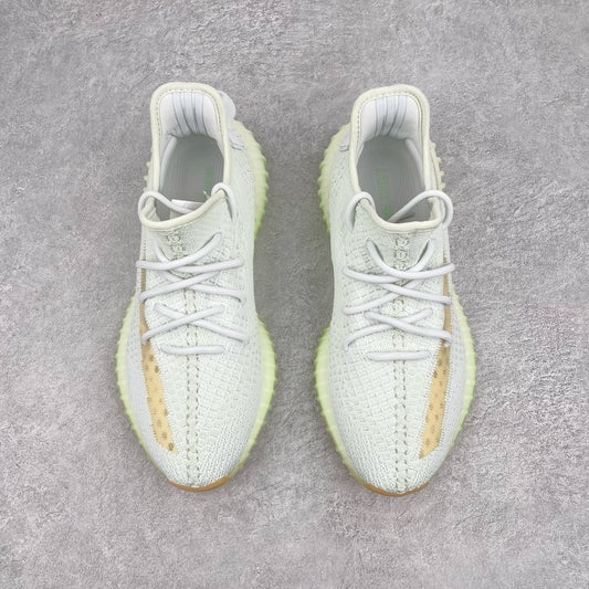 Yeezy Boost 350 V2 Hyperspace