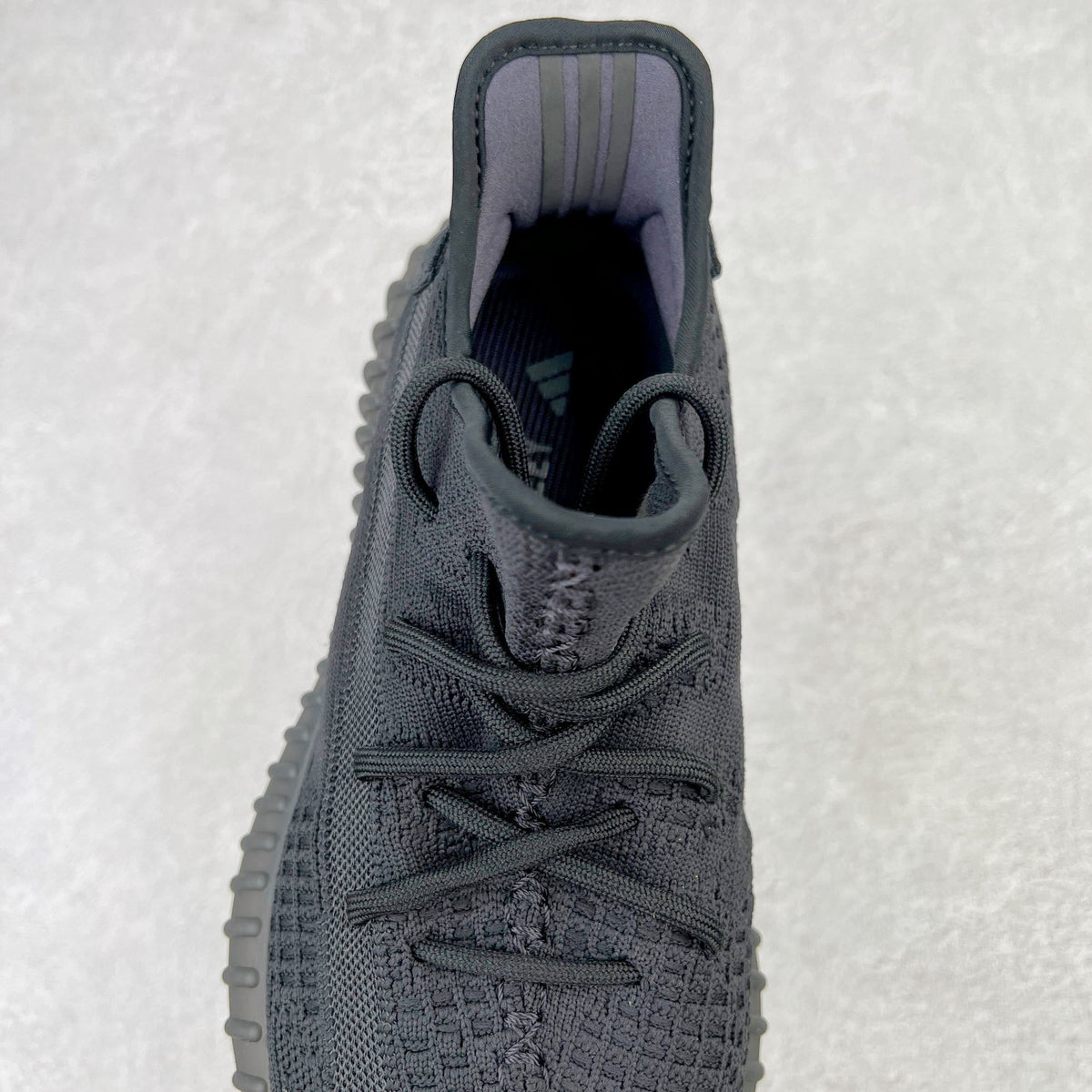 Yeezy Boost 350 V2 Onyx