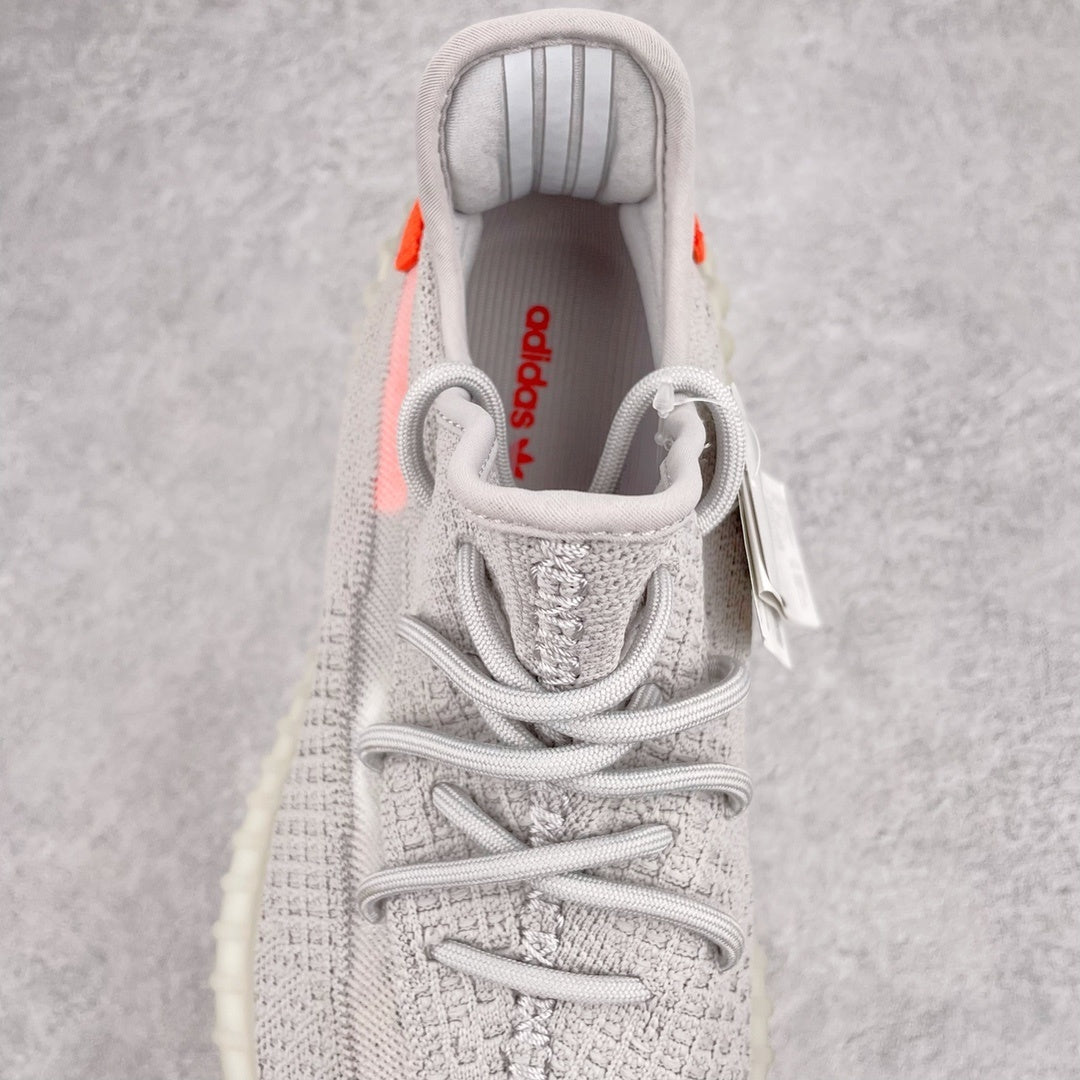 Yeezy Boost 350 V2 Tail Light