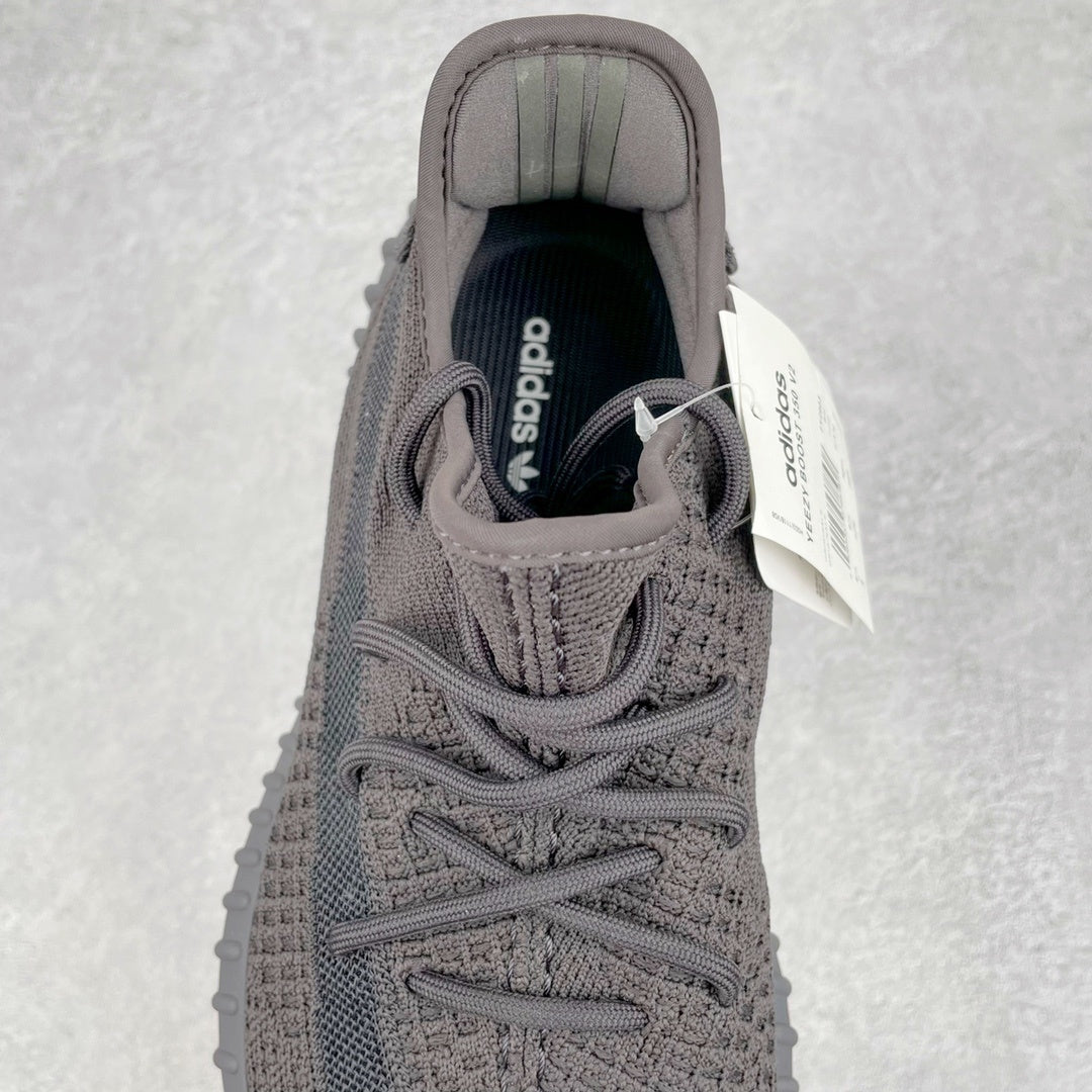Yeezy Boost 350 V2 Cinder