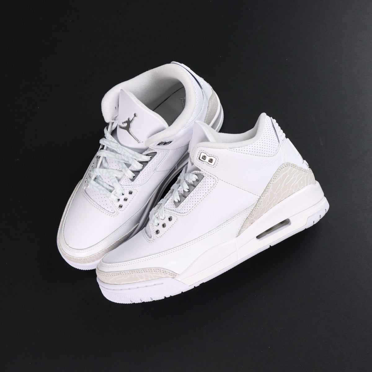 Air Jordan 3 Pure Money