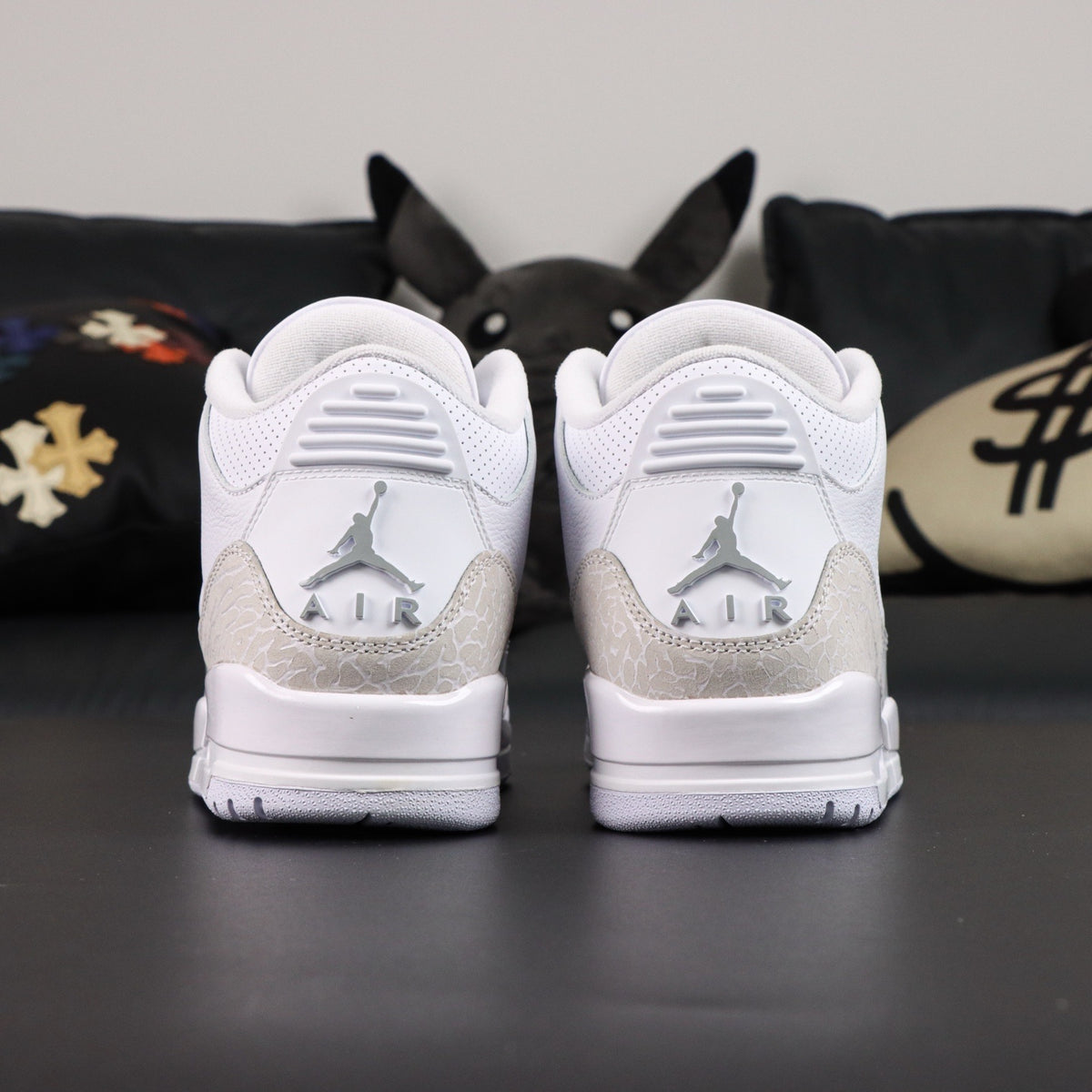 Air Jordan 3 Pure Money