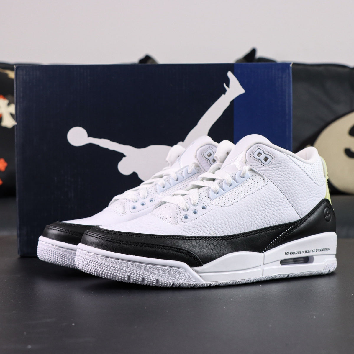 Air Jordan 3 Retro Fragments